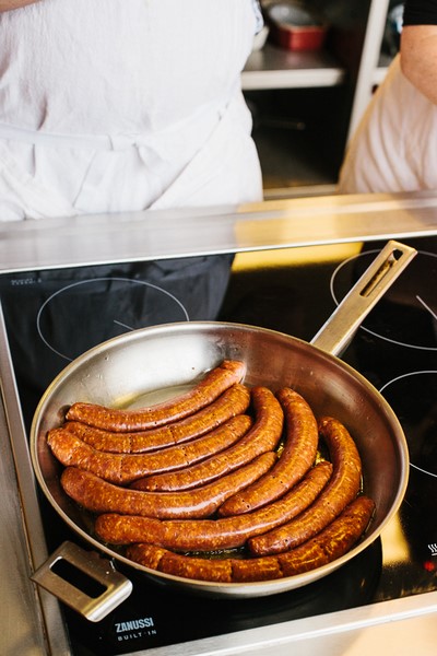 Merguez worstjes bakken